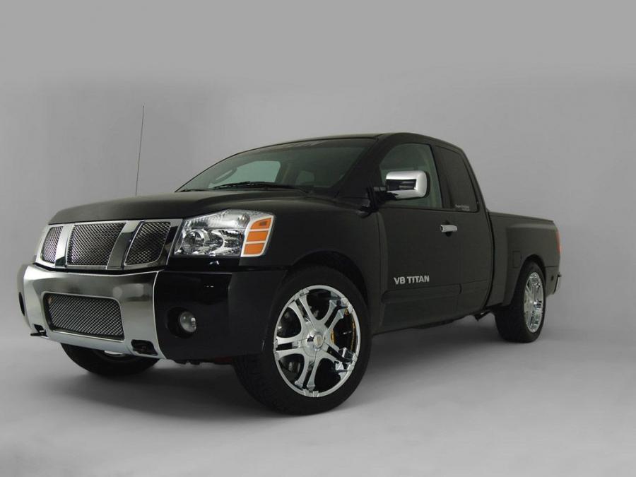 Nissan Titan by Stillen '2004